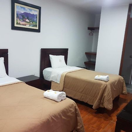 Hostal Luz De Luna Atico Buitenkant foto